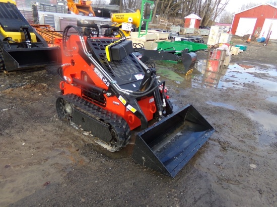 New AGT Industrial LRT23 Mini Skid Steer on Tracks, Red, 44'' Bucket, Gas E
