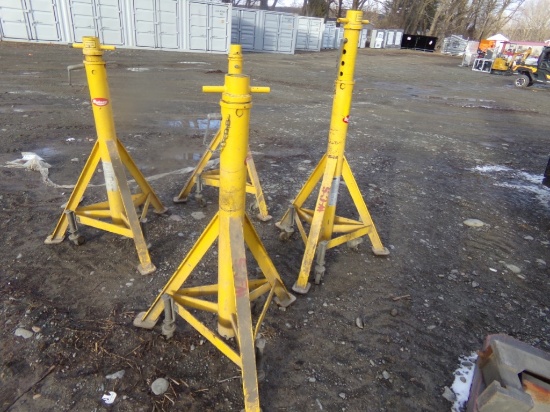 (2) 15,000 Portable Jack Stands. Tripod Type. ''Rotary'' Brand