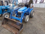 New Holland TC-33 DA 4wd Tractor w/ Loader, Rear Hyd. Remotes, Hydro R4 Tir
