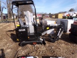 AGT Mini Excavator-With 12'' Digging Bucket and Thumb, Model QS12R, 1 Hour