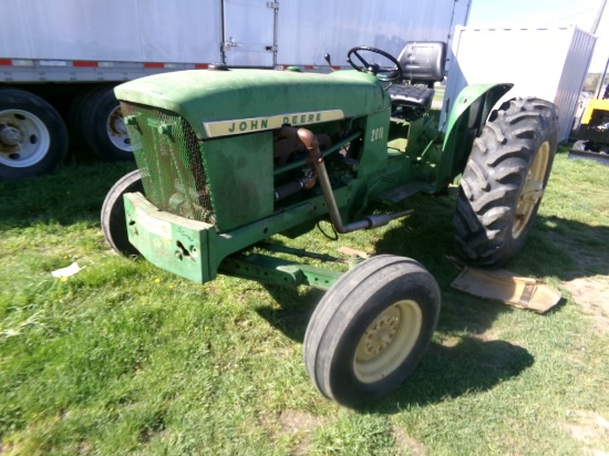 John Deere 2010, 3PT, PTO, 2 WD, Wide Front, Good Rubber, 1863 Hrs.(6082)