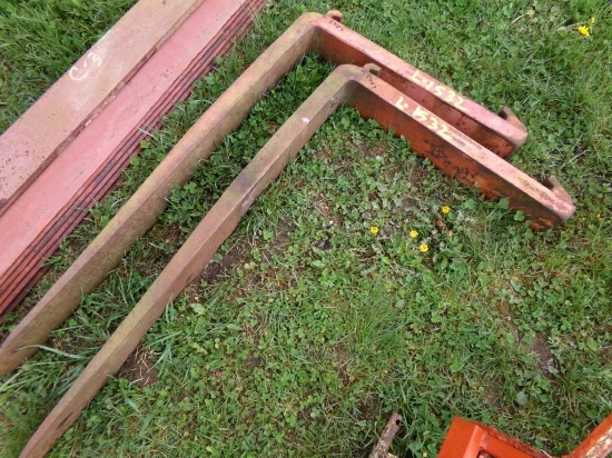 Pair Of Red Pallet Forks (5487)