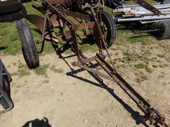 2-Bottom Trailer Plow  (5867)