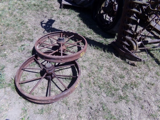 (2) 14''  Antique Wire Wheels (6012)