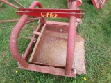Red 3 PT Hitch Grain Scoop (5005)