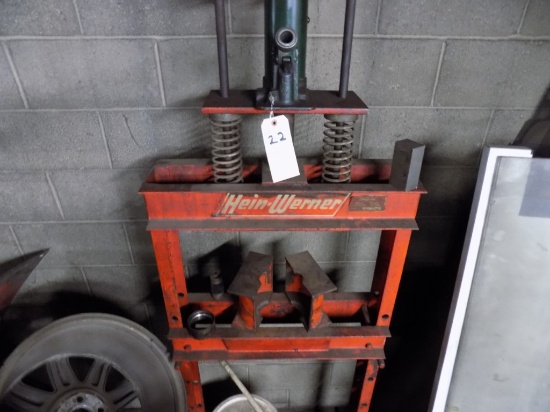 Hein Werner PR-126 12 Ton Shop Press, Hydraulic Jack Type (Upstairs)