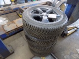 (4) Michelin 255/55 R18 ''Latitude'' All Season Tires Mounted on Black Alum
