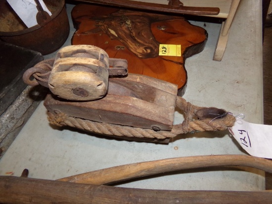 Antique Wooden Block and Tackle with Pully, NO ROPE (Garage)