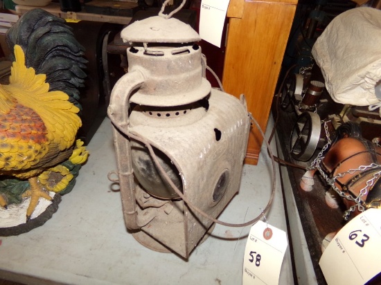 Antique Dietz Railroad Lantern ''Wizard'' with Red Eye Shield on 1 Side