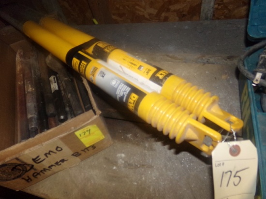 (2) DeWalt Rotar Hammer Drill Bits, 5/8'' and  3/4'' x 36'' (Tool Storage R