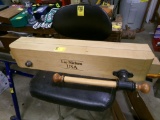 ''Lie Nielson USA'' 28 1/2'' Carpenters Vise, Looks New (Basement)