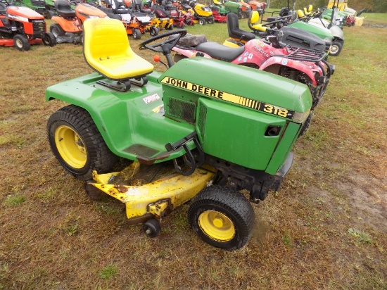 John Deere 318, 54'' Deck, 18 HP Gas Engine, 117 Hrs., SN 600887 (5030)