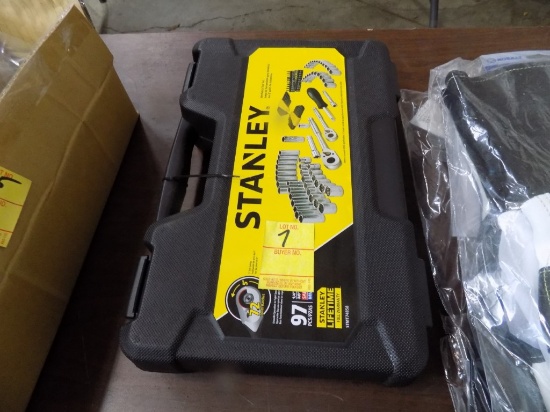 New Stanley 97 Piece Mechanics Tool Set