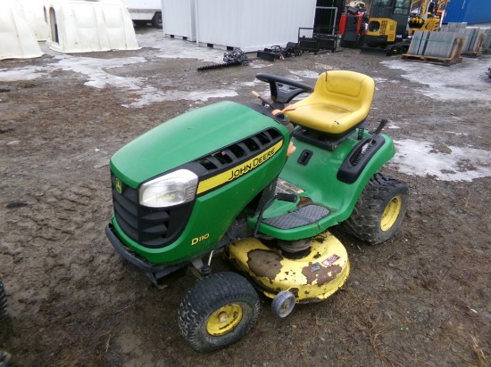 John Deere D11C 42'' Deck, 19.5 HP, Hydro, SN 104934,