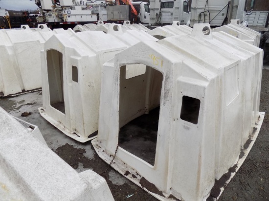 (2) Poly Calf Huts (2 x Bid Price)