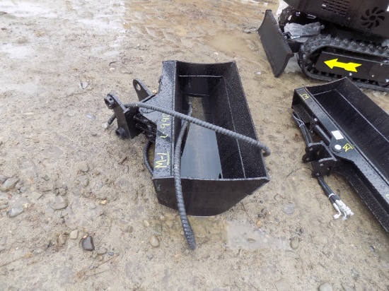 New Hydraulic Bucket for Mini Excavator, Pins are 8'' Apart, NOT FOR CHINES