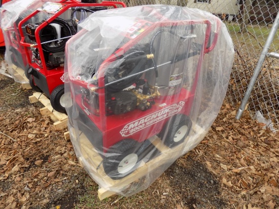 New Magnum 4000 Series Gold Hot Water Pressure Washer, 15 HP Gas Engine, El