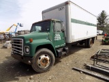 1984 International Box Truck, Standard Trans., Split Diff, 34,000 GVW, Need