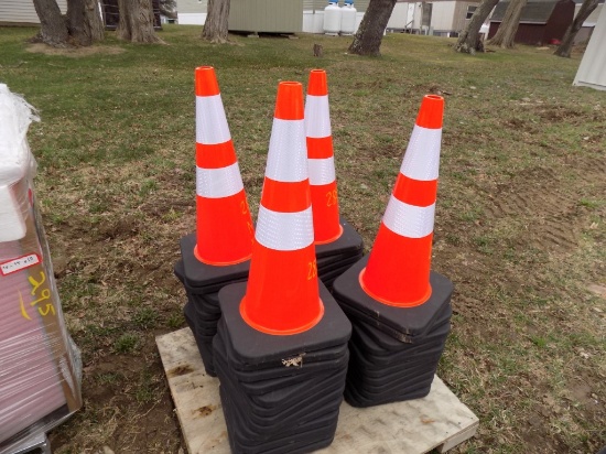 (50) New Traffic Cones, Sold by the Cone (50 x Bid Price)