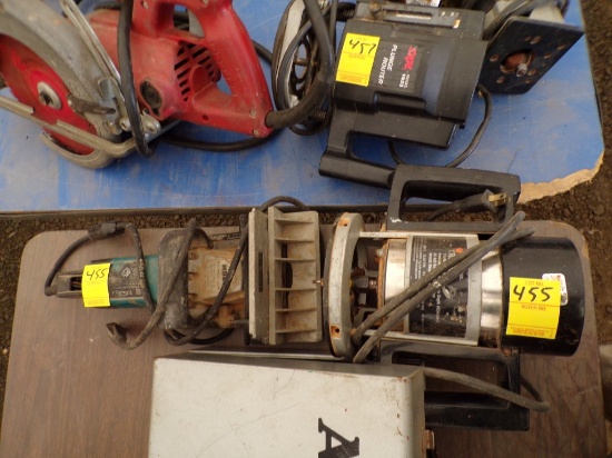Holz CordedBiscuit Joiner and a Black and Decker 1 1/4 HP Router, UNKNOWN C