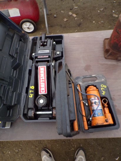 Craftsman 2 1/4 Ton Trolley Jack in Case and a 5 Ton Hydraulic Bottle Jack