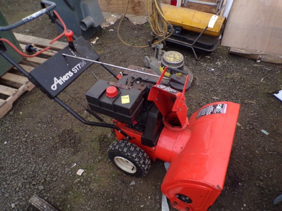 Ariens ST724 Walk Behind Snow Blower, 24'', 7 HP Engine