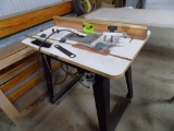Router Table with Guide, Freud Router