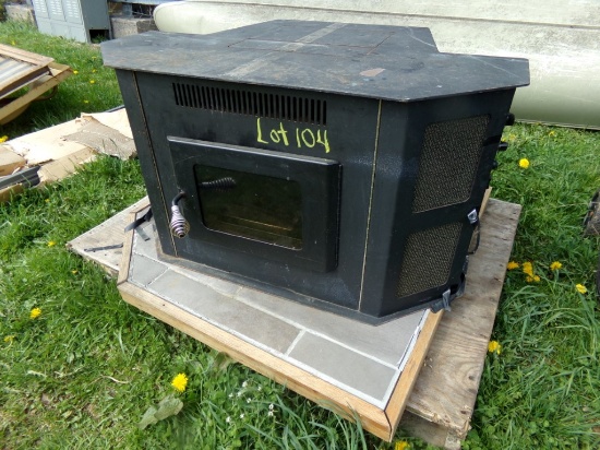 Corn Stove Model 5000, NEEDS AUGER MOTOR (5335)