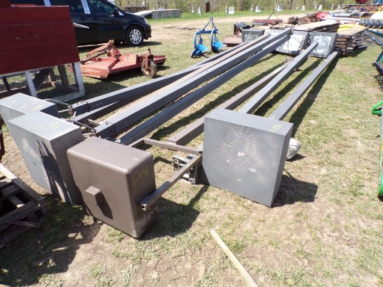 (8) Aluminum Pole Lot Lights, Sodium Type Bulbs (5838)