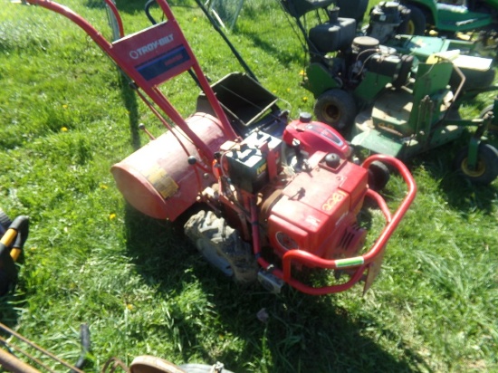 Troybilt Horse Rototiller, m/n 12059, s/n 120590303793, Runs & Works (4000)