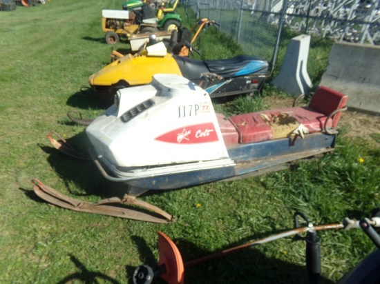 Vintage Polaris Colt Snowmobile, m/n 372, Needs Work (5519)