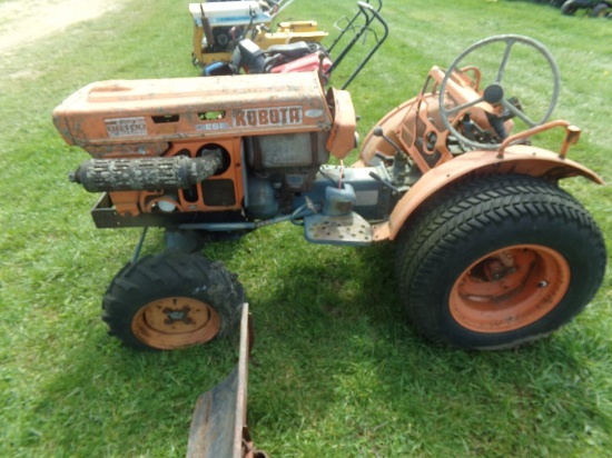 Kubota B6100 4 WD Diesel for Parts or Repair (5337)