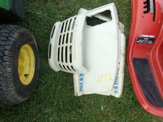 Cub Cadet Side Panels and Grille (5887)