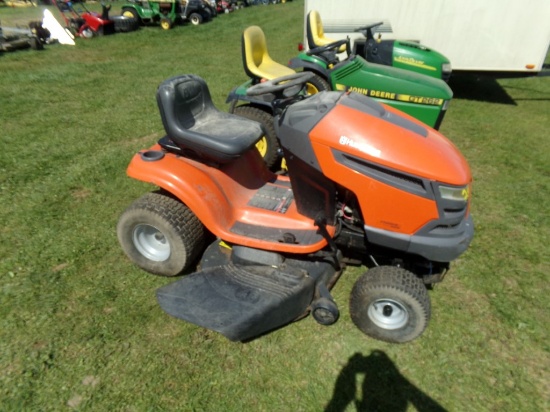 Husqvarna YTH20K46 Riding Mower, 46'' Deck, 20 HP Kohler Eng, SN: 002633 -