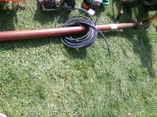8' House Jack and Roll of Fuel Line (5985)
