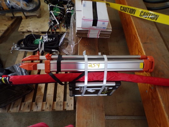 New SKLP Leveling Rotary Laser Level w/Tripod And Grade Stick, Grade Stick