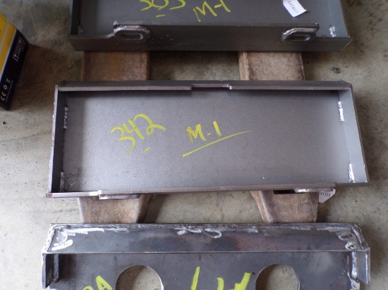 New Mini Skid Loader Mounting Plate