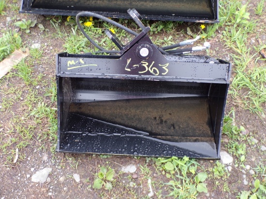 New 24'' Hyd. Mini Excavator Tilt Bucket