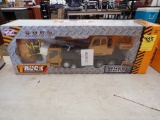 New AO-HAI 1:24 Scale Remote Control Crane Truck