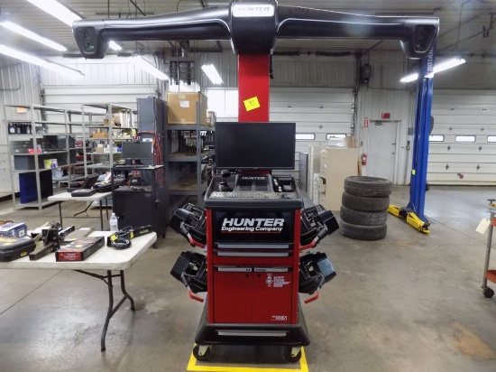 Hunter 670 Win Align Computerized Alignment Machine, Complete with Acer Mon