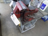 Red Wilton 6 1/2'' Bench Vise
