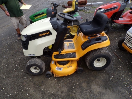 Cub Cadet LTX 1040 Riding Mower w/42'' Deck, 19 HP Kohler Engine, Won't Sta