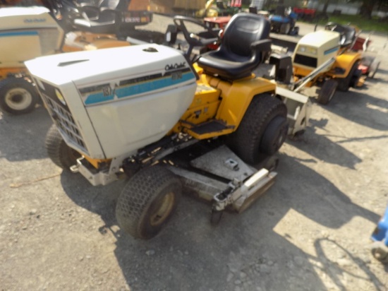 Cub Cadet 1872 Hydro, 60'' Deck, 23HP Vanguard V-Twin, 3pt Hitch, Wheel Wei