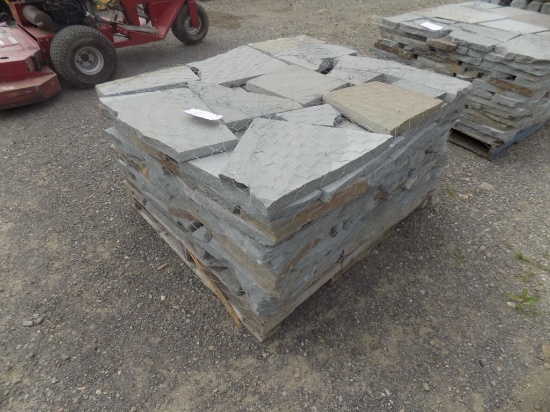 Pallet with 156 Sq. Ft.of Snapped Edge Irregular 2'' Thick Bluestone Coloni