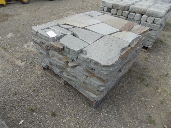 Pallet with 156 Sq. Ft.of Snapped Edge Irregular 2'' Thick Bluestone Coloni