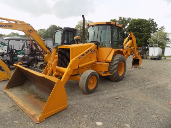 John Deere 410B Turbo 2 WD Backhoe , Full Cab, MISSING LOWER REAR GLASS, 62