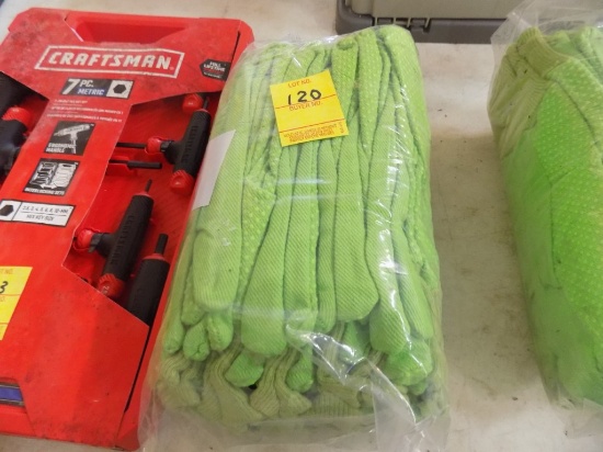 New Pack of (4) Pair of Industrial Work Gloves, Green