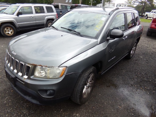 2011 Jeep Compass Latitude 4x4, Gray, 178,014 Miles, VIN#: 1J4NF1FB4BD25186