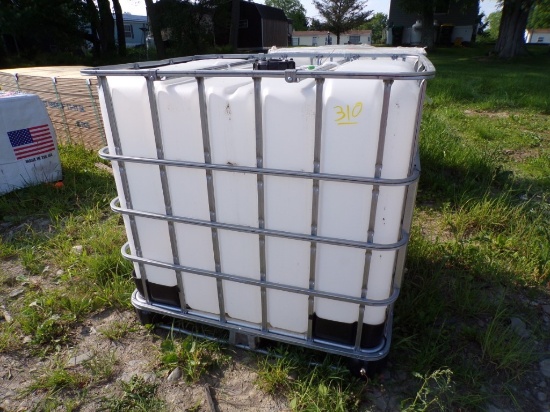 275 Gal. Poly Tank in Metal Cage, Used for Food Grade Materials