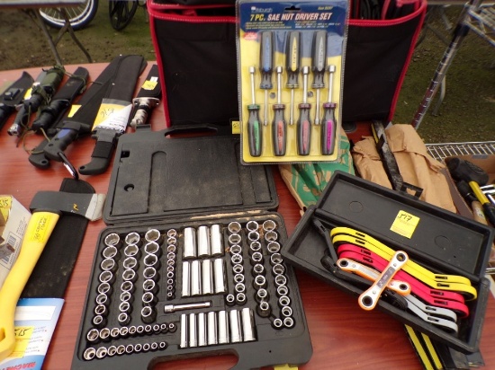 Craftsman Socket & Wrench Set, Has All Sockets & Ratchets, Missing 6 Wrench